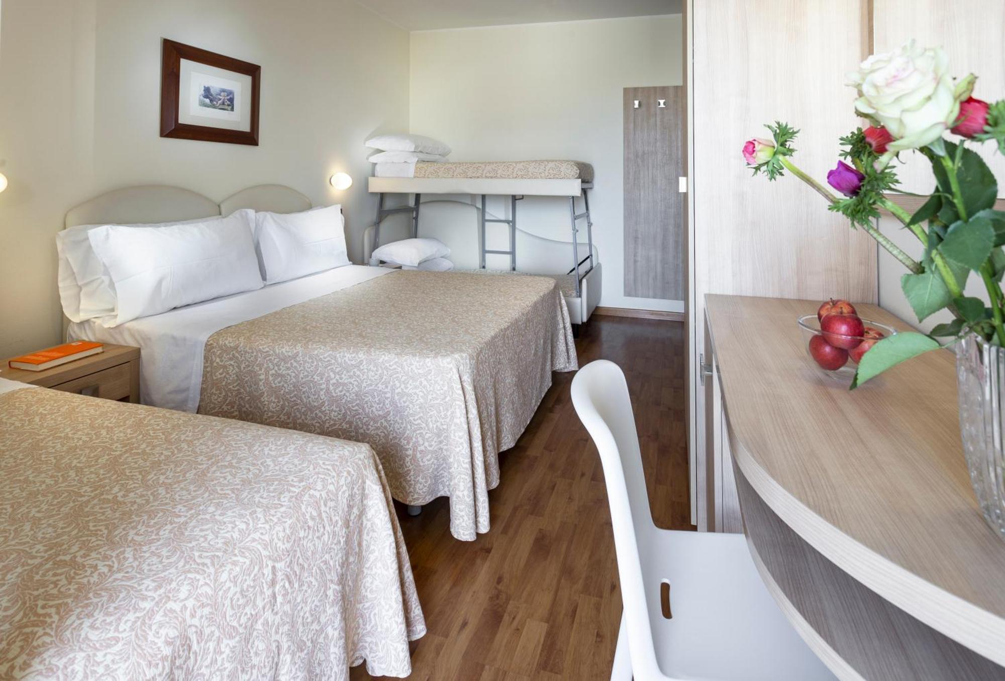 Hotel Baltic ริมินี ภายนอก รูปภาพ