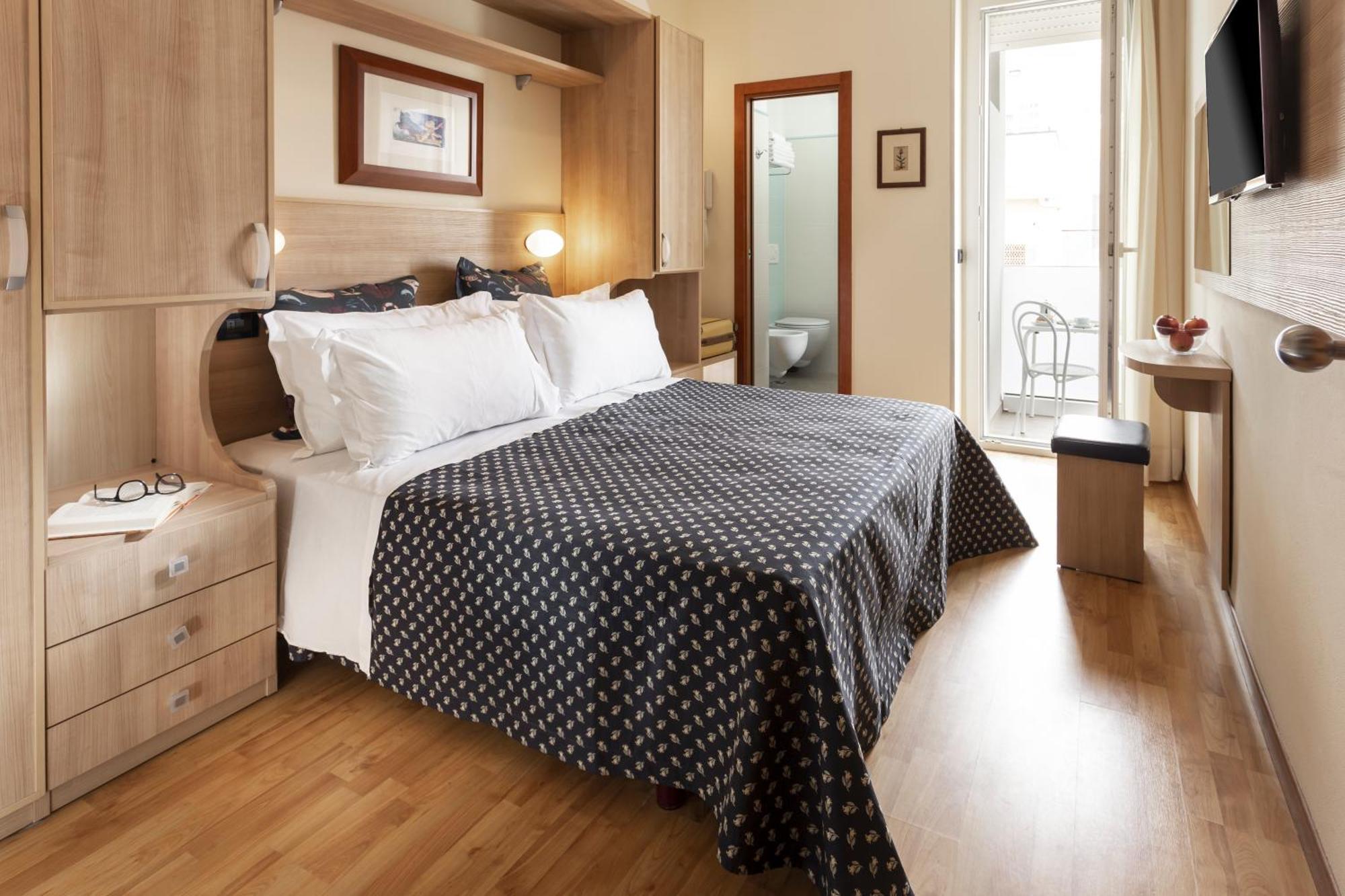 Hotel Baltic ริมินี ภายนอก รูปภาพ
